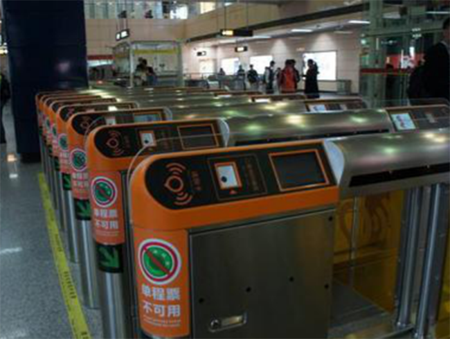 嵌入式掃描模塊地鐵閘機(jī)新升級：“云閘機(jī)”正全面試行